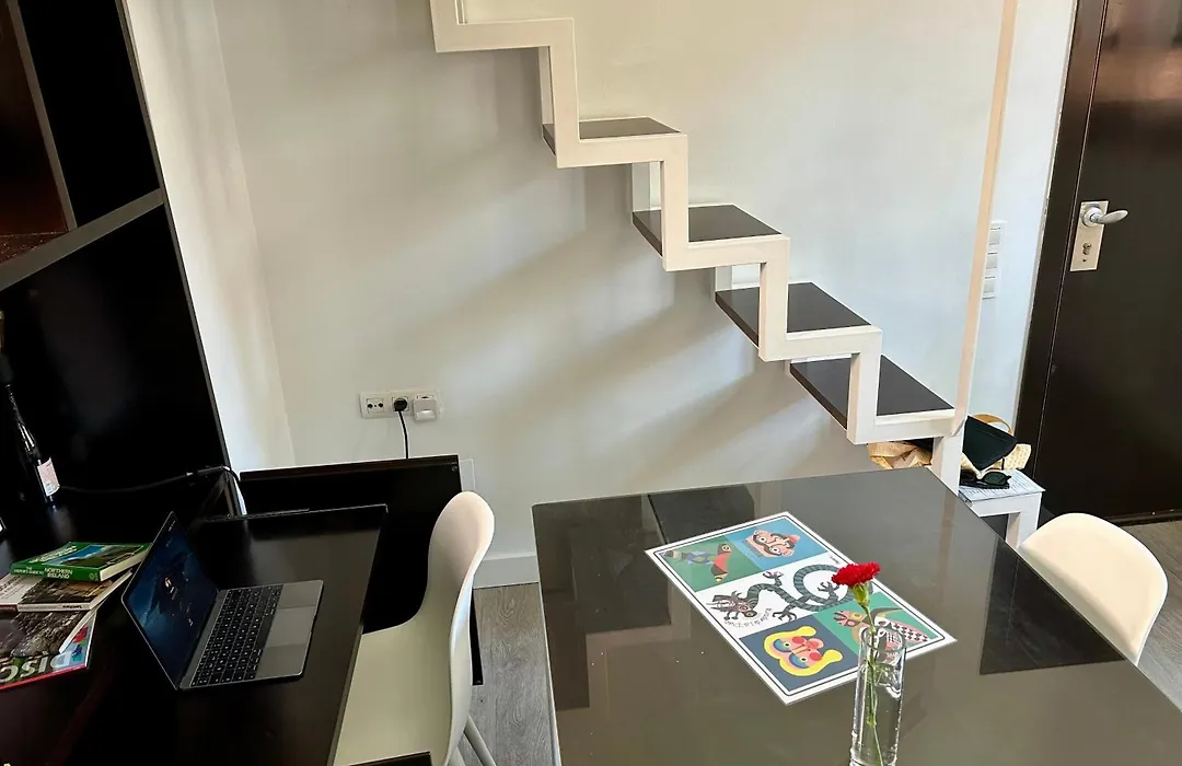 Romanilla Loft-1
